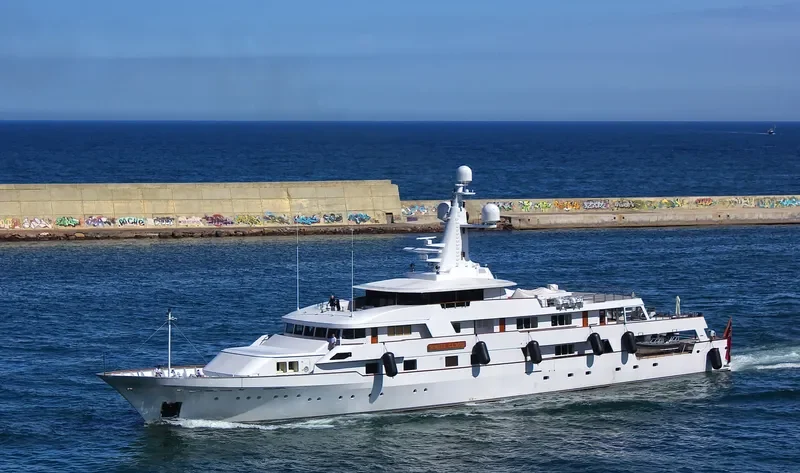 FALCON LAIR General Cargo IMO 1002990 photo 4