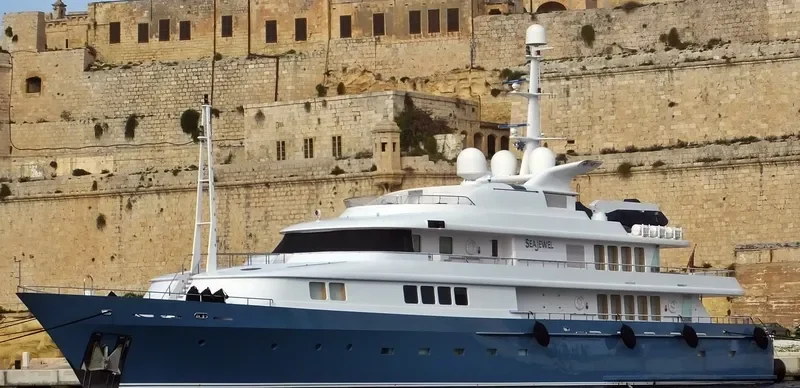 AMORE MIO II General Cargo IMO 1005538 photo 2