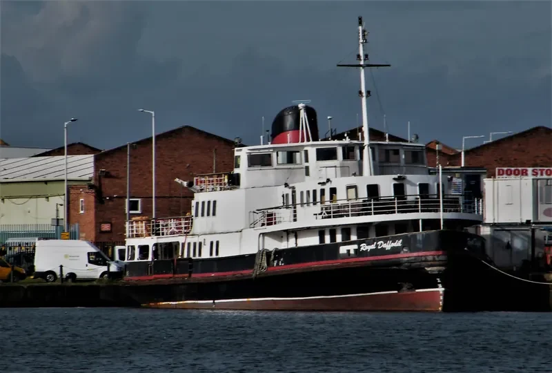 ROYAL DAFFODIL Passenger Ship IMO 4900868