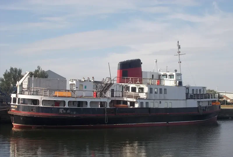 ROYAL DAFFODIL Passenger Ship IMO 4900868 photo 5