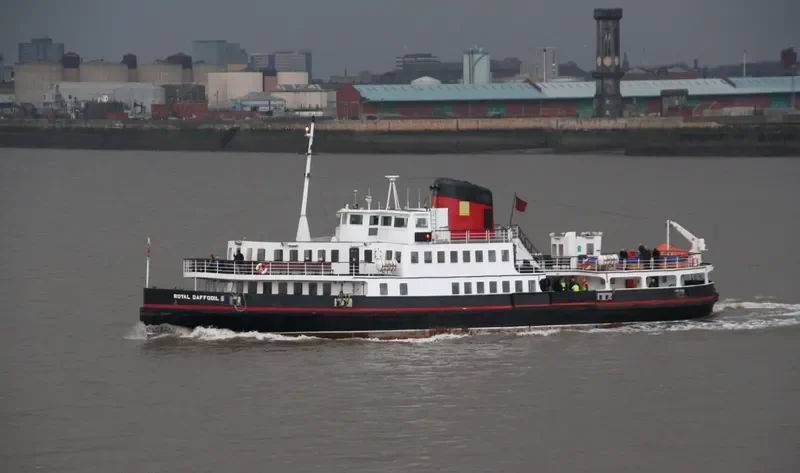 ROYAL DAFFODIL Passenger Ship IMO 4900868 photo 9