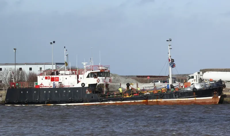 JOHN WOOD Tanker IMO 4902945 photo 6