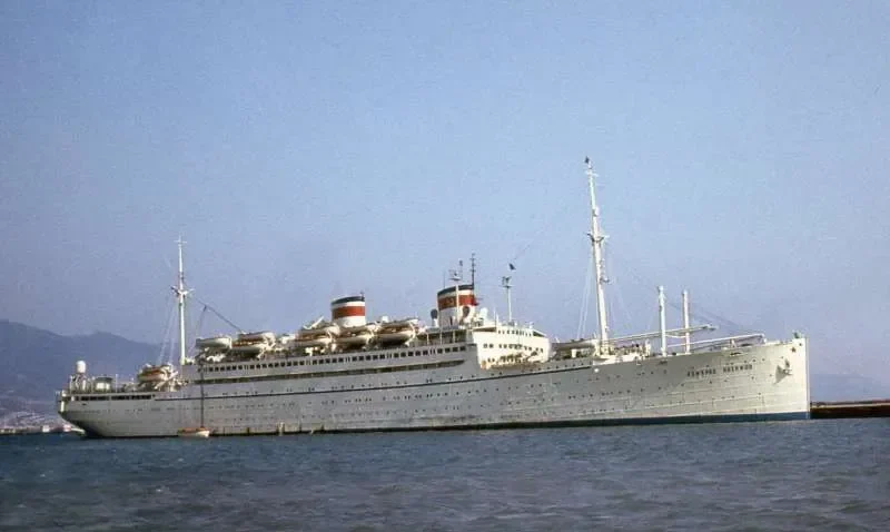 ADMIRAL NAKHIMOV Passenger Ship IMO 5002986 photo 2