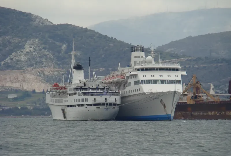 WINNER 5 Passenger Ship IMO 5031078 photo 5