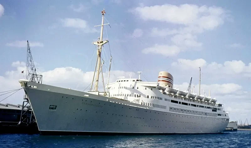 RASA SAYANG Passenger Ship IMO 5042120 photo 2