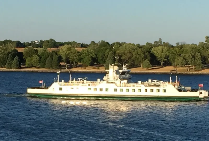 FRONTENAC II Passenger Ship IMO 5068875 photo 2