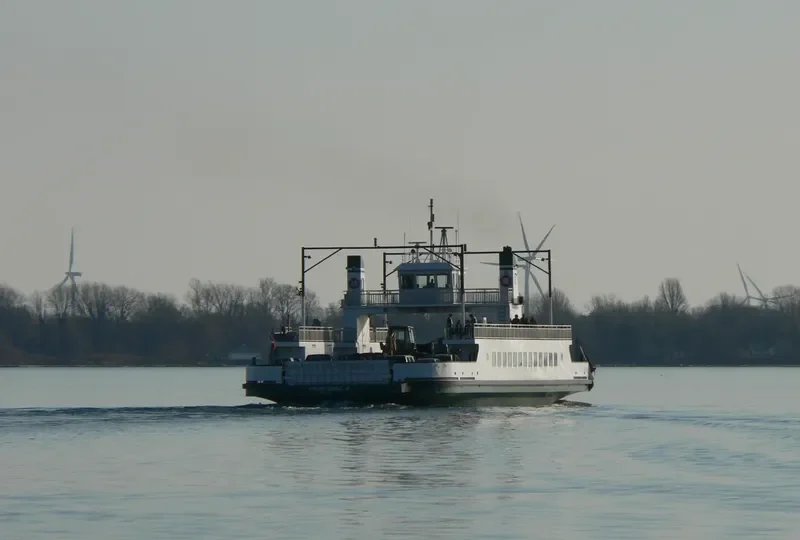 FRONTENAC II Passenger Ship IMO 5068875 photo 8