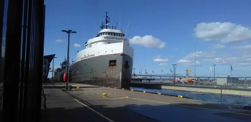MICHIPICOTEN Bulk Carrier IMO 5102865 photo 2