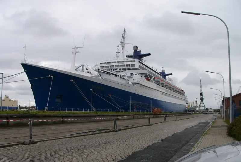 BLUE LADY Passenger Ship IMO 5119143