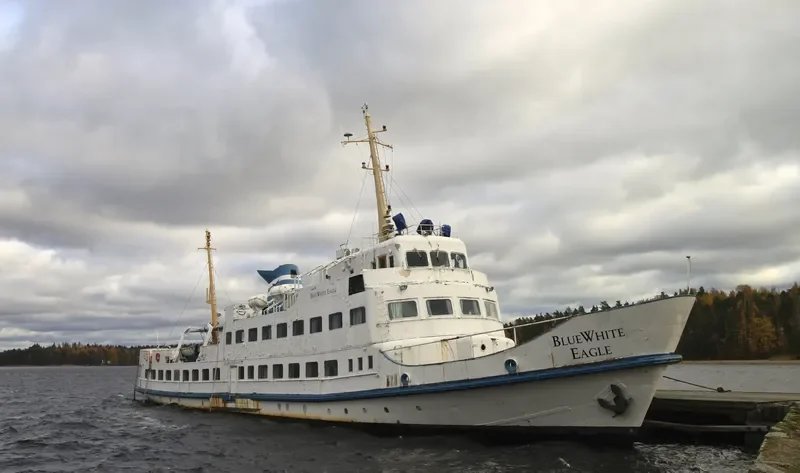 BLUE WHITE EAGLE Passenger Ship IMO 5121768