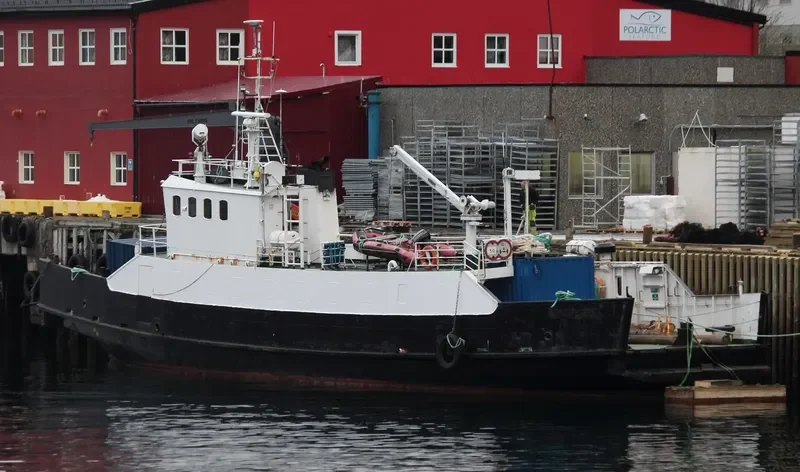 SJOSERVICE 1 Passenger Ship IMO 5131579 photo 2