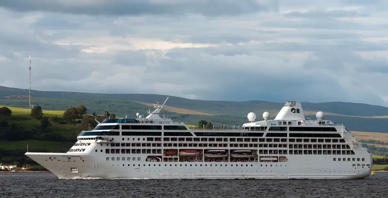 OCEAN PRINCESS Passenger Ship IMO 5170472 photo 8