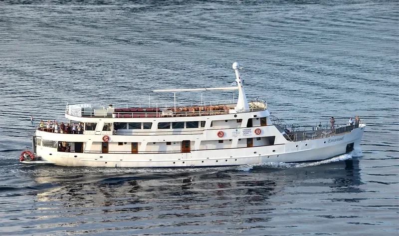 EMANUEL Passenger Ship IMO 5182504