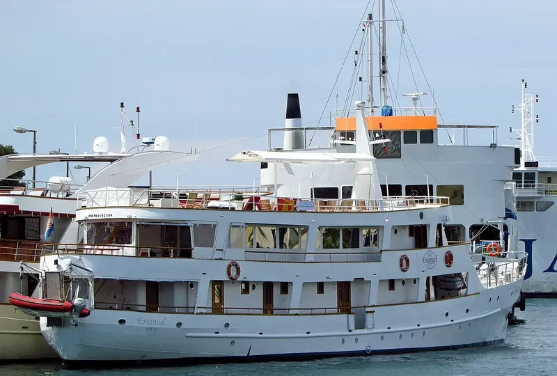 EMANUEL Passenger Ship IMO 5182504 photo 6