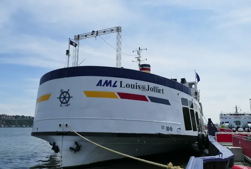 LOUIS JOLLIET Passenger Ship IMO 5212749 photo 7