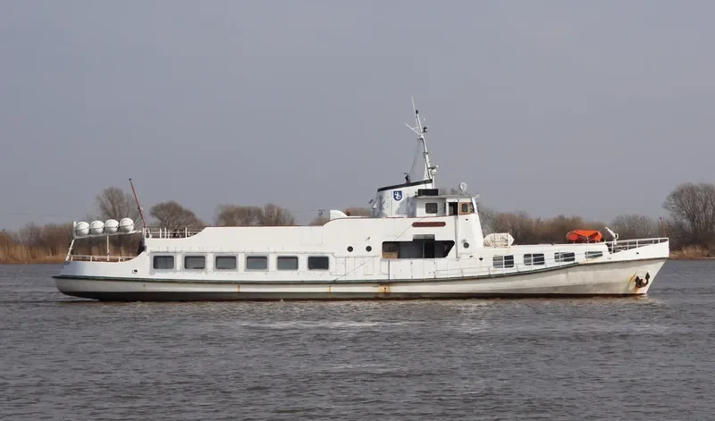 JENS ALBRECHT Passenger Ship IMO 5244156 photo 10
