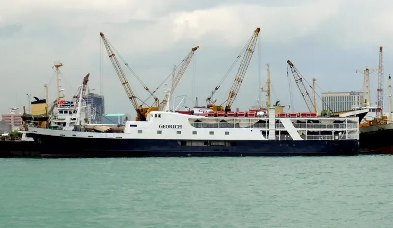 GEORICH Passenger Ship IMO 5246269 photo 2