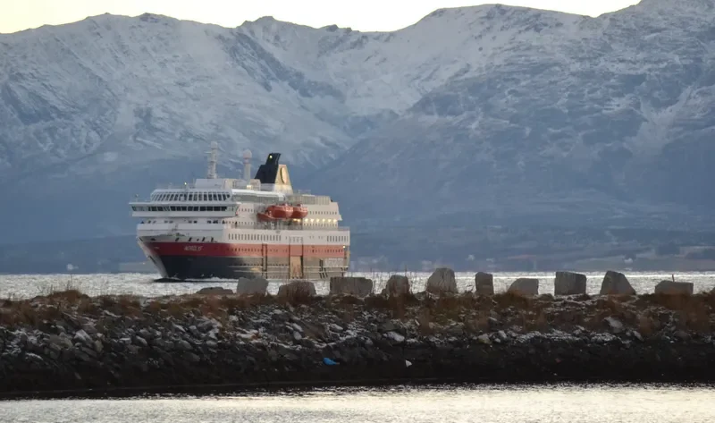 NORDLYS Passenger Ship IMO 5255583 photo 3