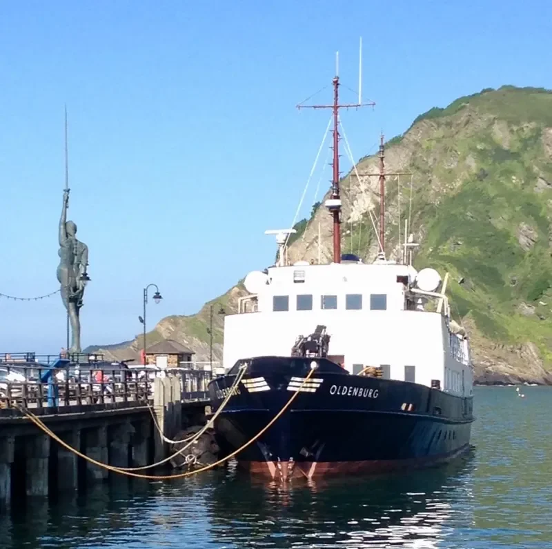 OLDENBURG Passenger Ship IMO 5262146 photo 2