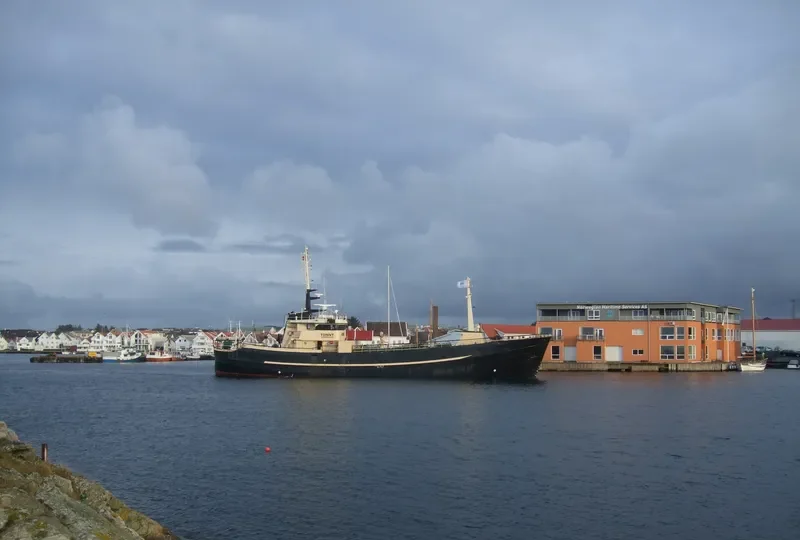 TONNY Tanker IMO 5262263 photo 10