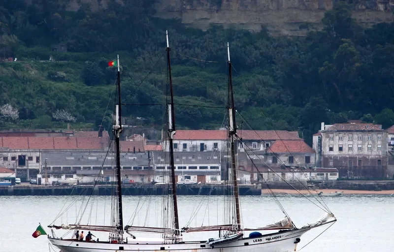LEAO HOLANDES General Cargo IMO 5276082 photo 9