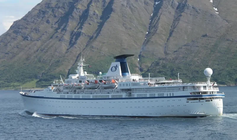 LISBOA Passenger Ship IMO 5282483 photo 10