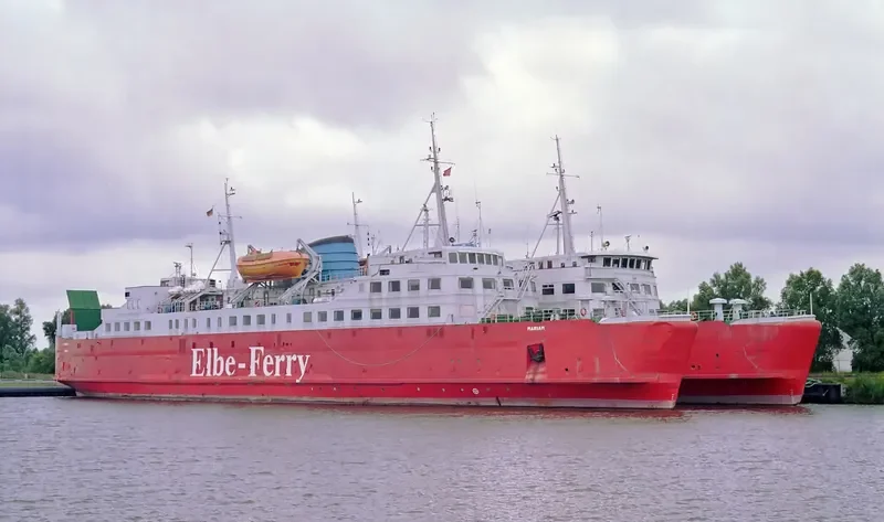 MARIAM Ro-Ro IMO 5285447 photo 2