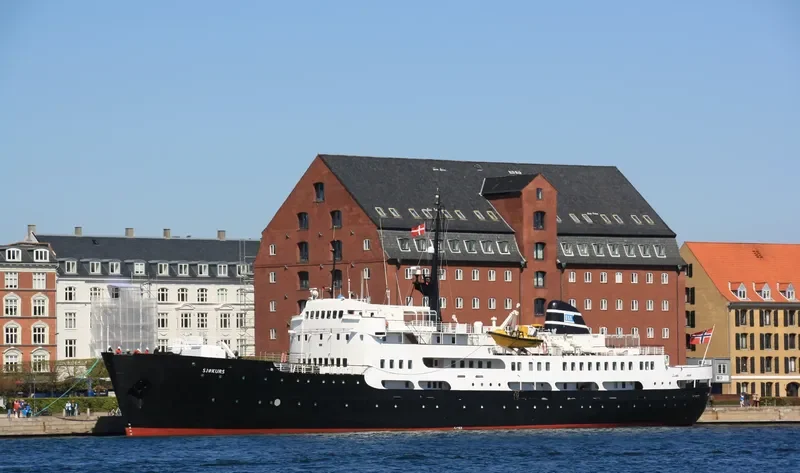 RAGNVALD JARL General Cargo IMO 5289247 photo 2