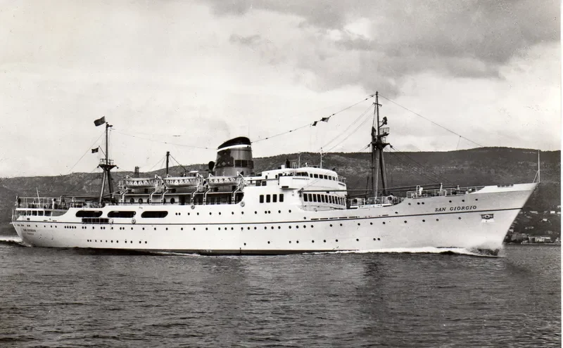 OCEAN MIST Passenger Ship IMO 5309906