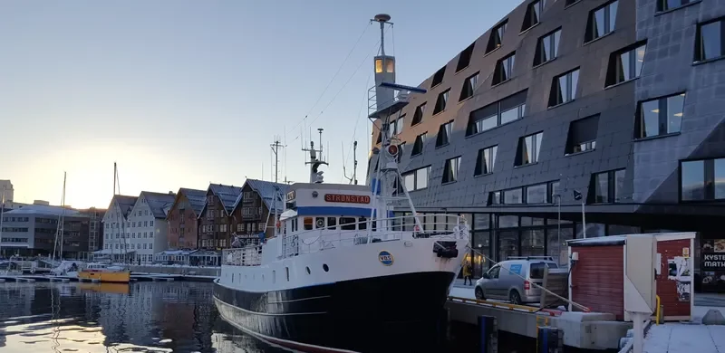 STRONSTAD Passenger Ship IMO 5342518 photo 6