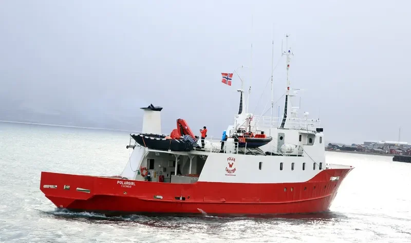 POLARGIRL Passenger Ship IMO 5351894 photo 3