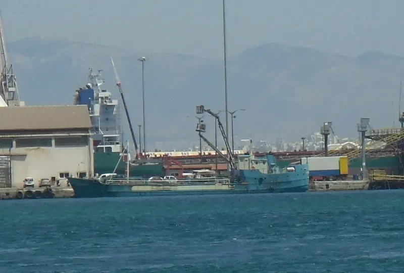 TRITONAS Tanker IMO 5352381 photo 7