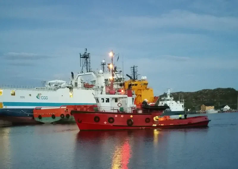 POLAR TUG General Cargo IMO 5367673 photo 6