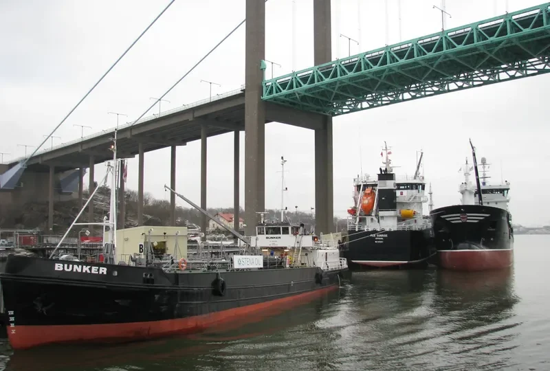 WINNER Tanker IMO 5372305 photo 10