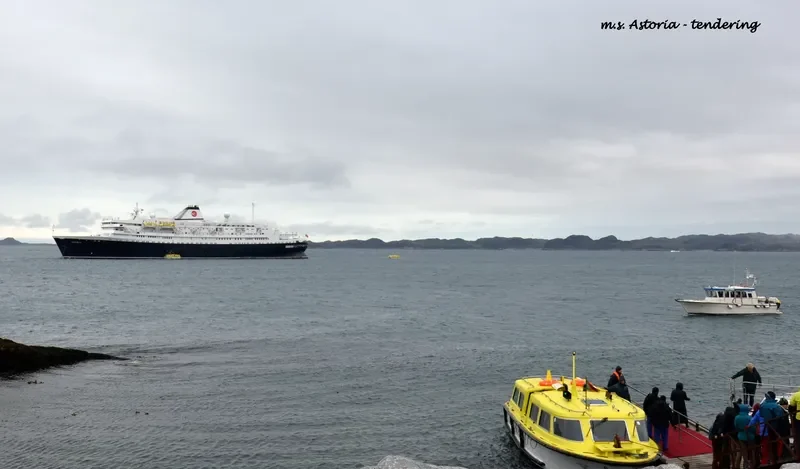 ASTORIA Passenger Ship IMO 5383304 photo 4