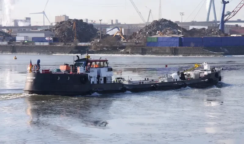 NORDERTOR Tanker IMO 5387764 photo 8