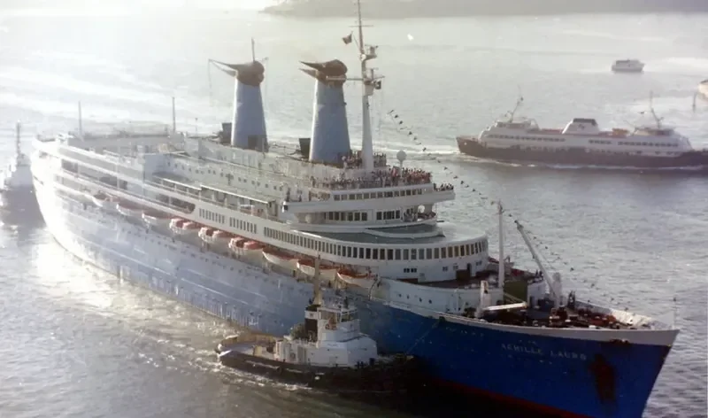 ACHILLE LAURO Passenger Ship IMO 5390008 photo 3