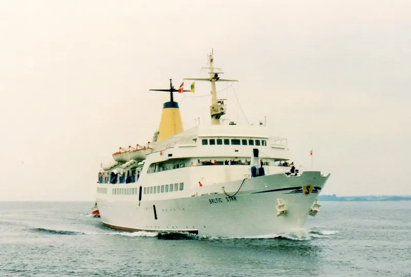 GALAPAGOS LEGEND Passenger Ship IMO 5404964 photo 3