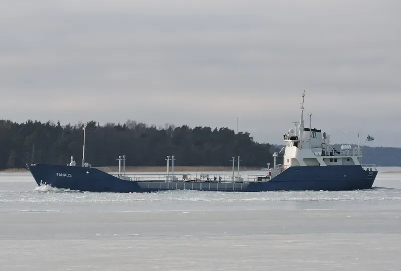 AALTO Tanker IMO 5422203 photo 3