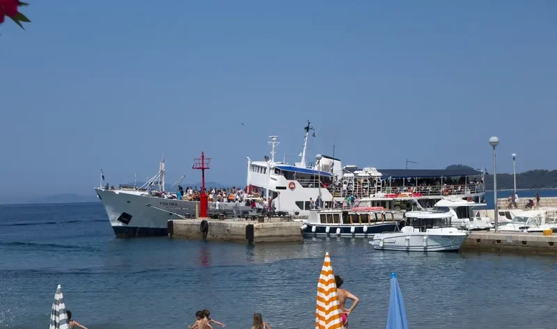 POSTIRA Passenger Ship IMO 6283202 photo 6