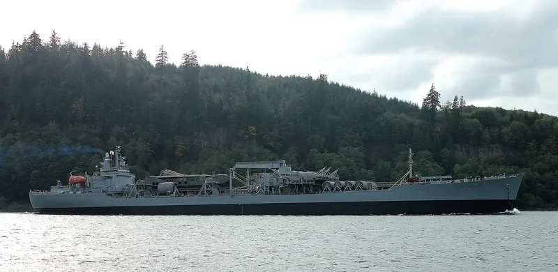 PETERSBURG Tanker IMO 6329044 photo 7