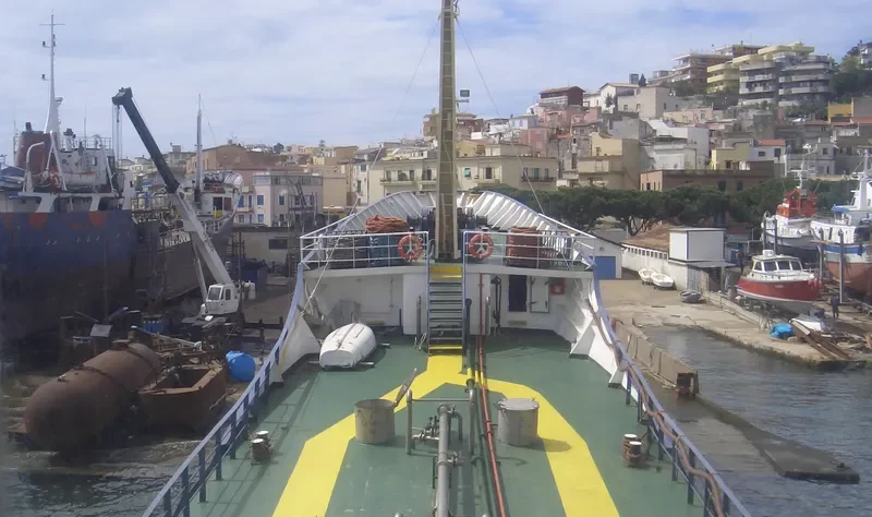 VETOR QUINTO Tanker IMO 6360696 photo 6
