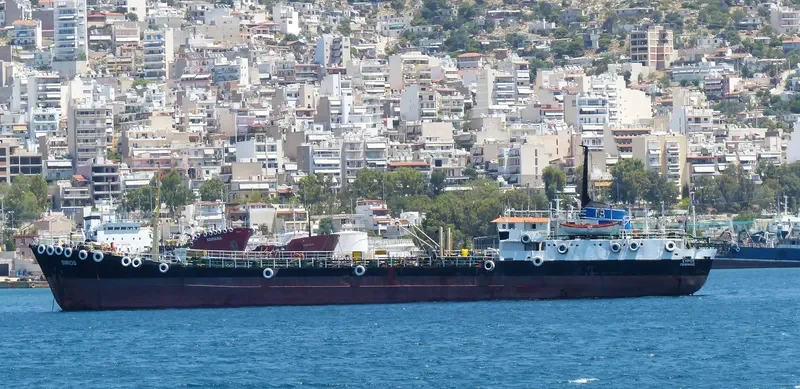 SERENA Tanker IMO 6400343 photo 2