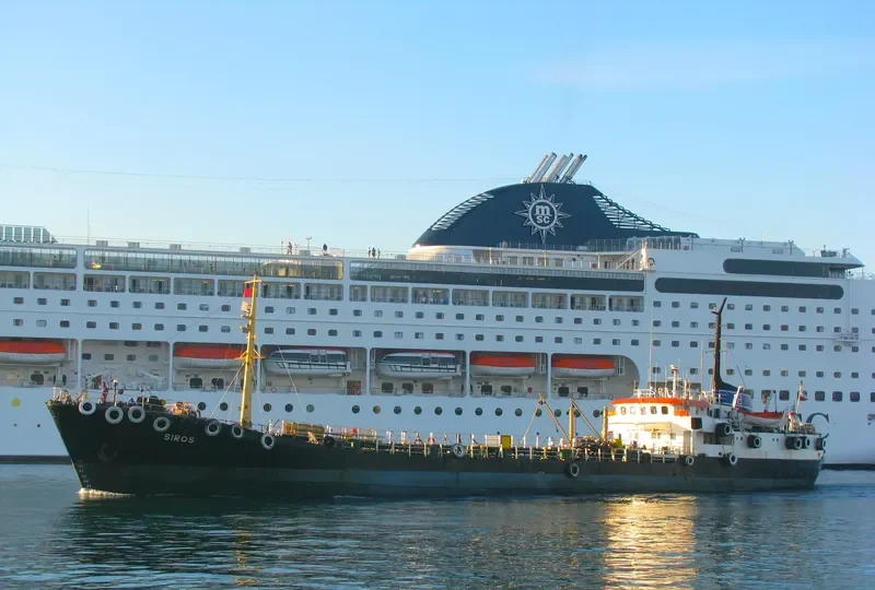 SERENA Tanker IMO 6400343 photo 9