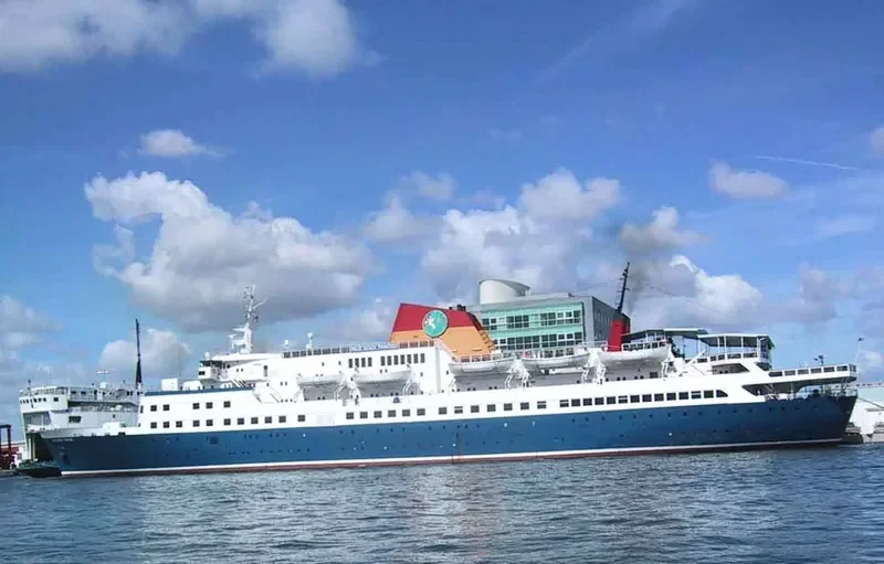 PALM BEACH PRINCESS Passenger Ship IMO 6402937