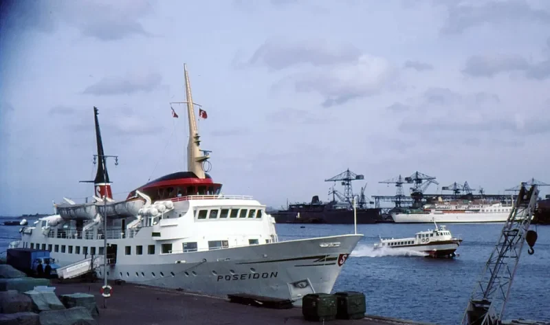 PEARL CRUISE II Passenger Ship IMO 6412920