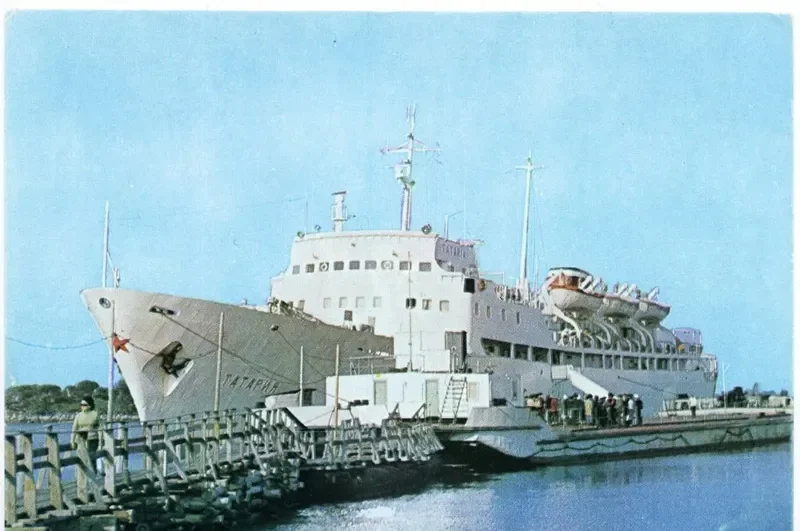 TATARIA Passenger Ship IMO 6421531 photo 3