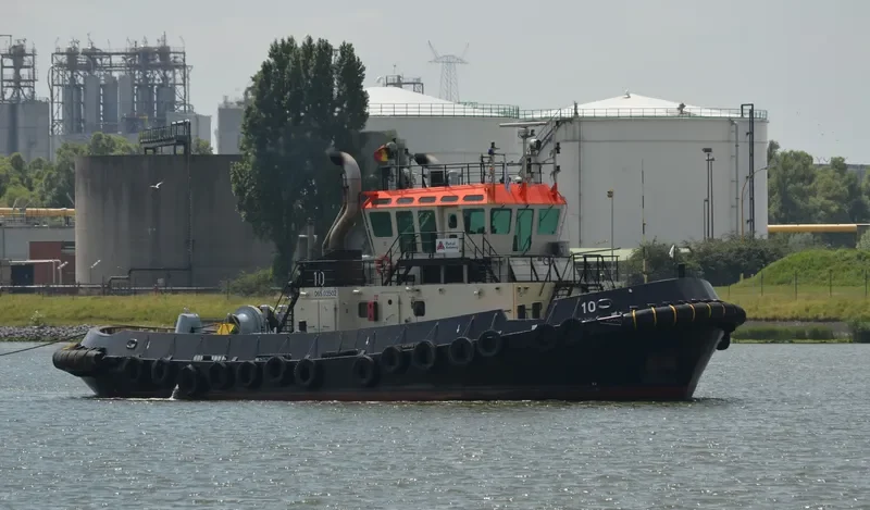 TUG 10 General Cargo IMO 6503523 photo 4