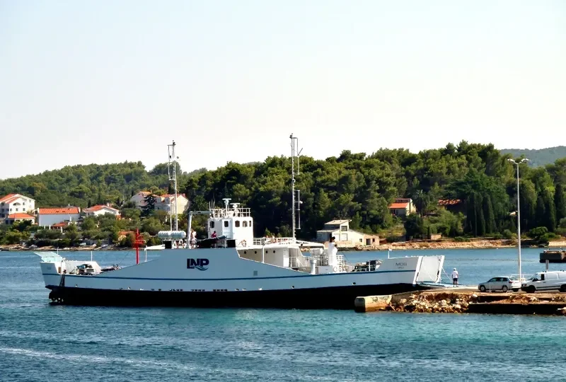 MOLI Ro-Ro IMO 6510643 photo 5