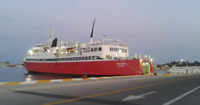 RED STAR 1 Ro-Ro IMO 6511128 photo 7